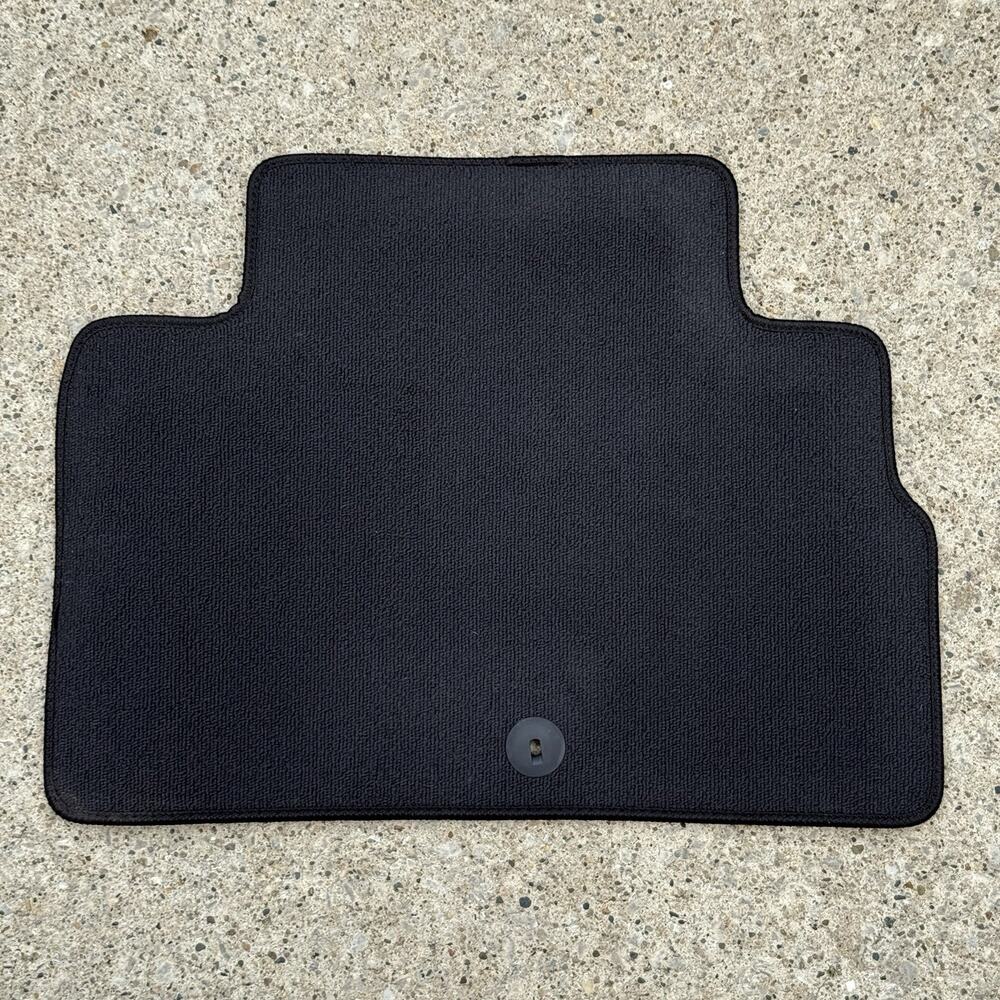 Kia Telluride 2020-22 Black Carpet Floor Mat S9F14-AC001/AC040 Rear RH Only